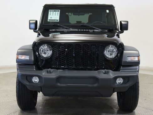 Used 2024 Jeep Wrangler Unlimited Sport AWD/4WD image 5