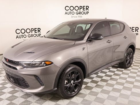 Used 2023 Dodge Hornet GT w/ GT Blacktop Package image 9