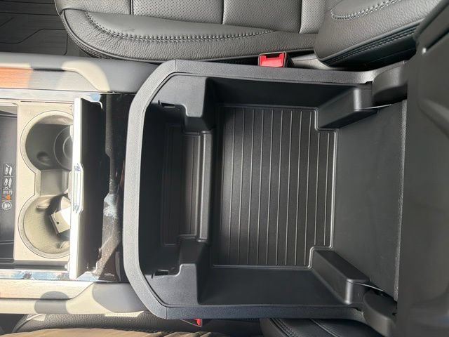 New 2026 GMC Yukon Denali w/ Denali Reserve Package AWD/4WD image 30