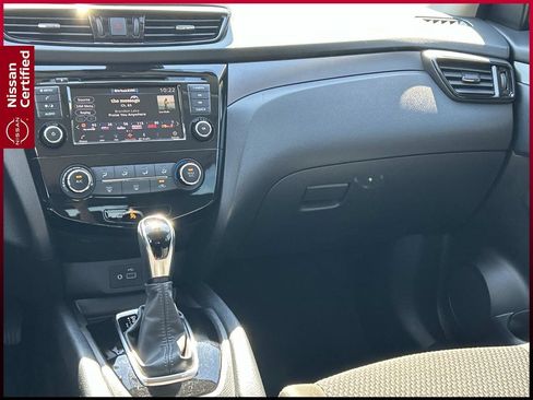 Certified 2022 Nissan Rogue Sport S FWD image 22