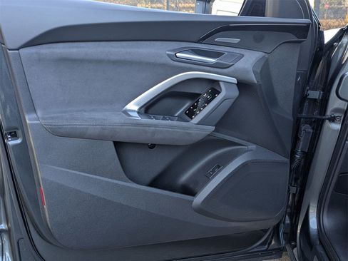 Used 2025 Audi SQ5 Premium Plus image 16