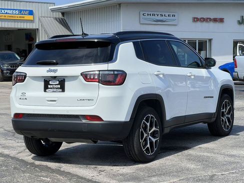 Used 2025 Jeep Compass Limited AWD/4WD image 37