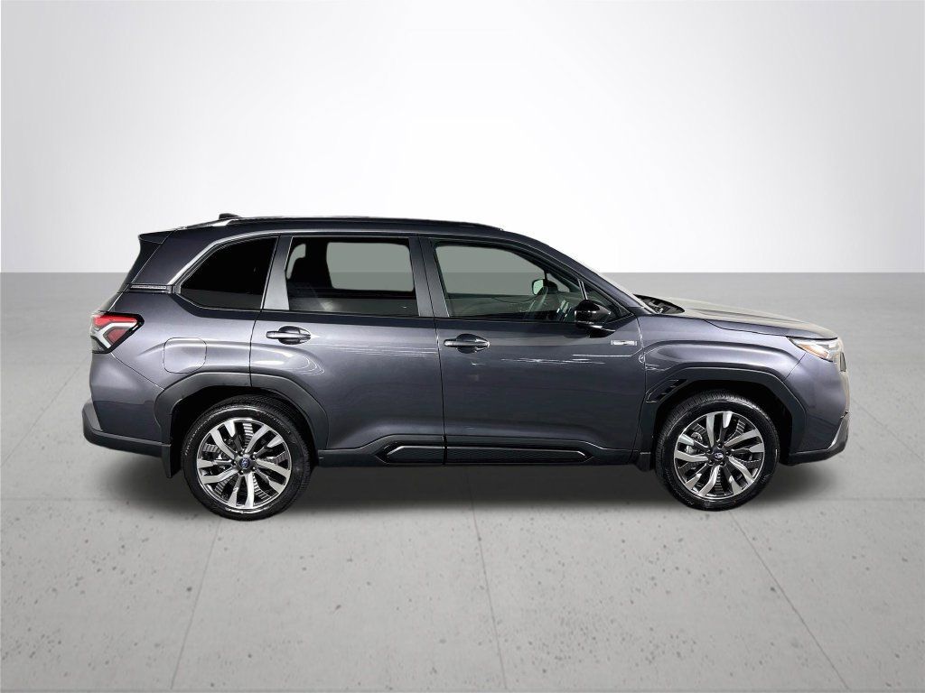 Used 2026 Subaru Forester Touring AWD/4WD image 6