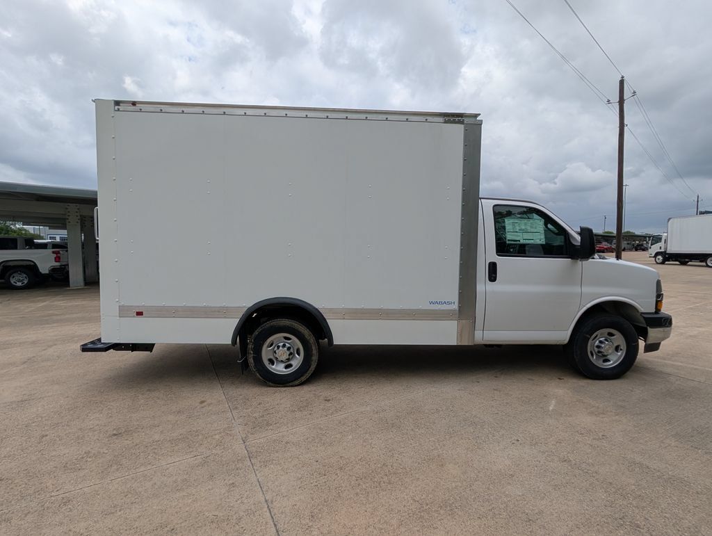 New 2025 Chevrolet Express 3500 w/ Power Convenience Package RWD image 21