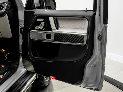 Used 2025 Mercedes-Benz G 63 AMG 4MATIC image 53
