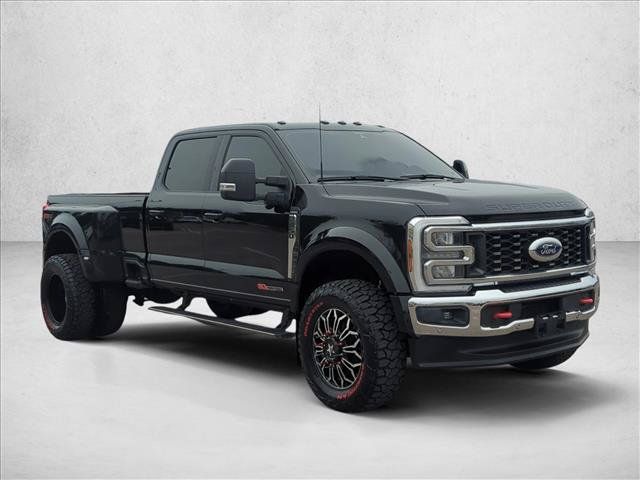 Used 2024 Ford F450 Lariat w/ Lariat Ultimate Package AWD/4WD image 3
