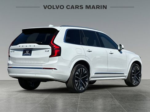 New 2026 Volvo XC90 B6 Plus w/ Protection Package Premier image 2
