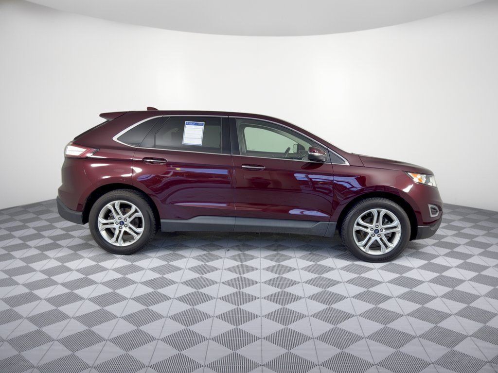 Used 2018 Ford Edge Titanium FWD image 8