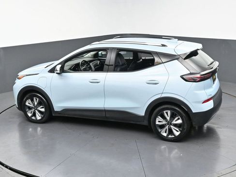Used 2022 Chevrolet Bolt EUV LT w/ Convenience Package FWD image 45