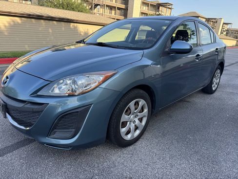 Used 2010 MAZDA MAZDA3 i Sport FWD image 1