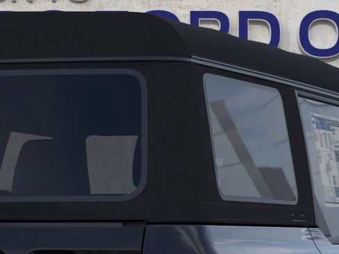 New 2025 Ford Bronco 4-Door image 25