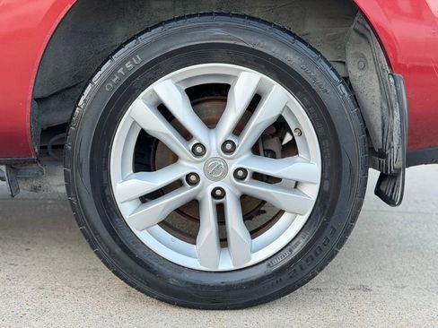 Used 2012 Nissan Rogue SV image 43