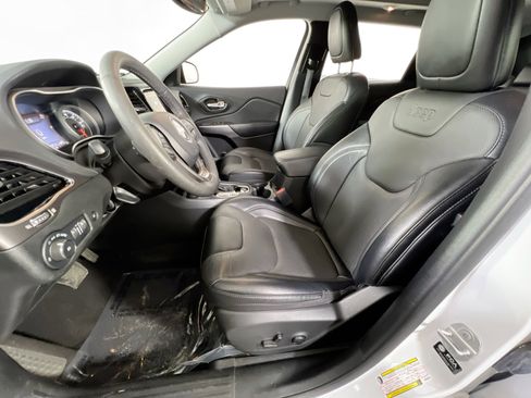 Used 2022 Jeep Cherokee Limited image 20