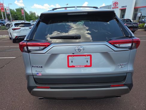 Used 2023 Toyota RAV4 Limited AWD/4WD image 4