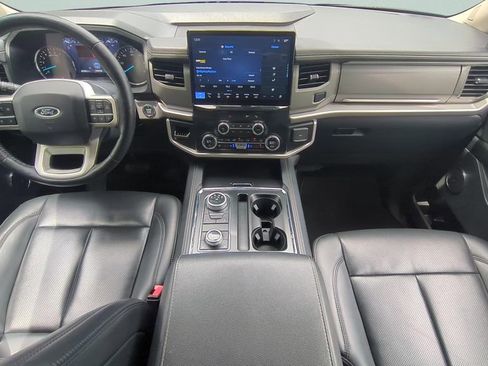 Used 2022 Ford Expedition XLT AWD/4WD image 11
