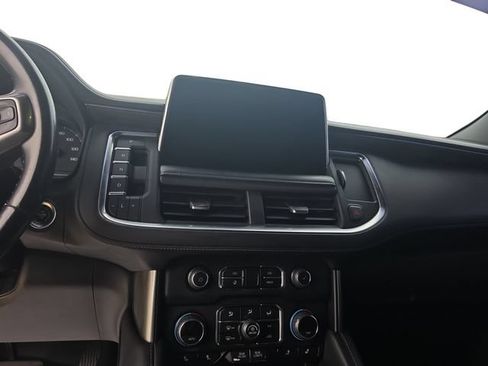 Used 2021 Chevrolet Suburban Z71 AWD/4WD image 13