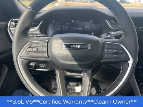 Used 2024 Jeep Grand Cherokee L Altitude AWD/4WD image 19