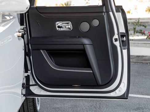 Certified 2024 Rolls-Royce Ghost AWD/4WD image 10