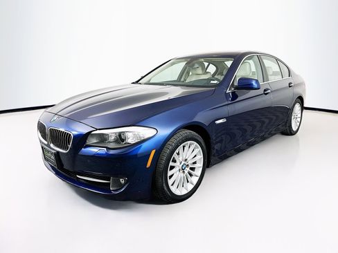 Used 2013 BMW 535i xDrive Sedan AWD/4WD image 3
