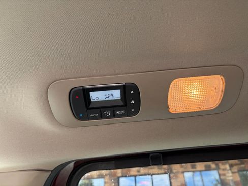 Used 2019 Honda Odyssey EX-L image 23