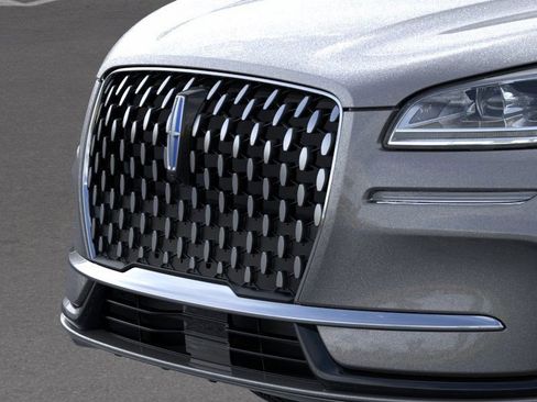 New 2025 Lincoln Corsair Grand Touring image 17