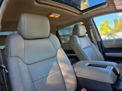 Used 2016 Toyota Tundra Limited image 17