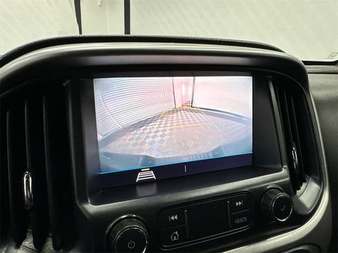 Used 2021 Chevrolet Colorado LT w/ Fleet Safety Package image 27