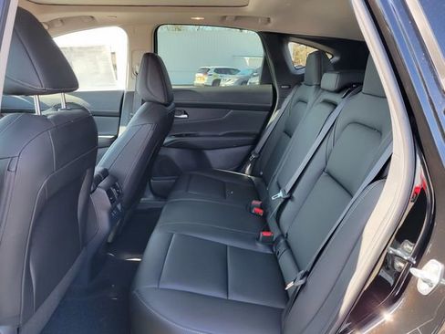 New 2025 Nissan Murano SL image 17