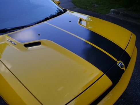 Used 2010 Dodge Challenger SRT8 w/ SRT Option Group II RWD image 40