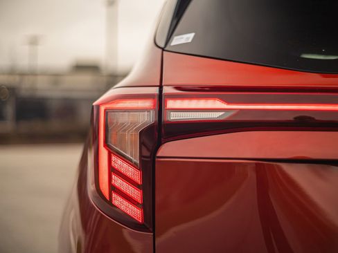 Used 2024 Kia Seltos S image 16