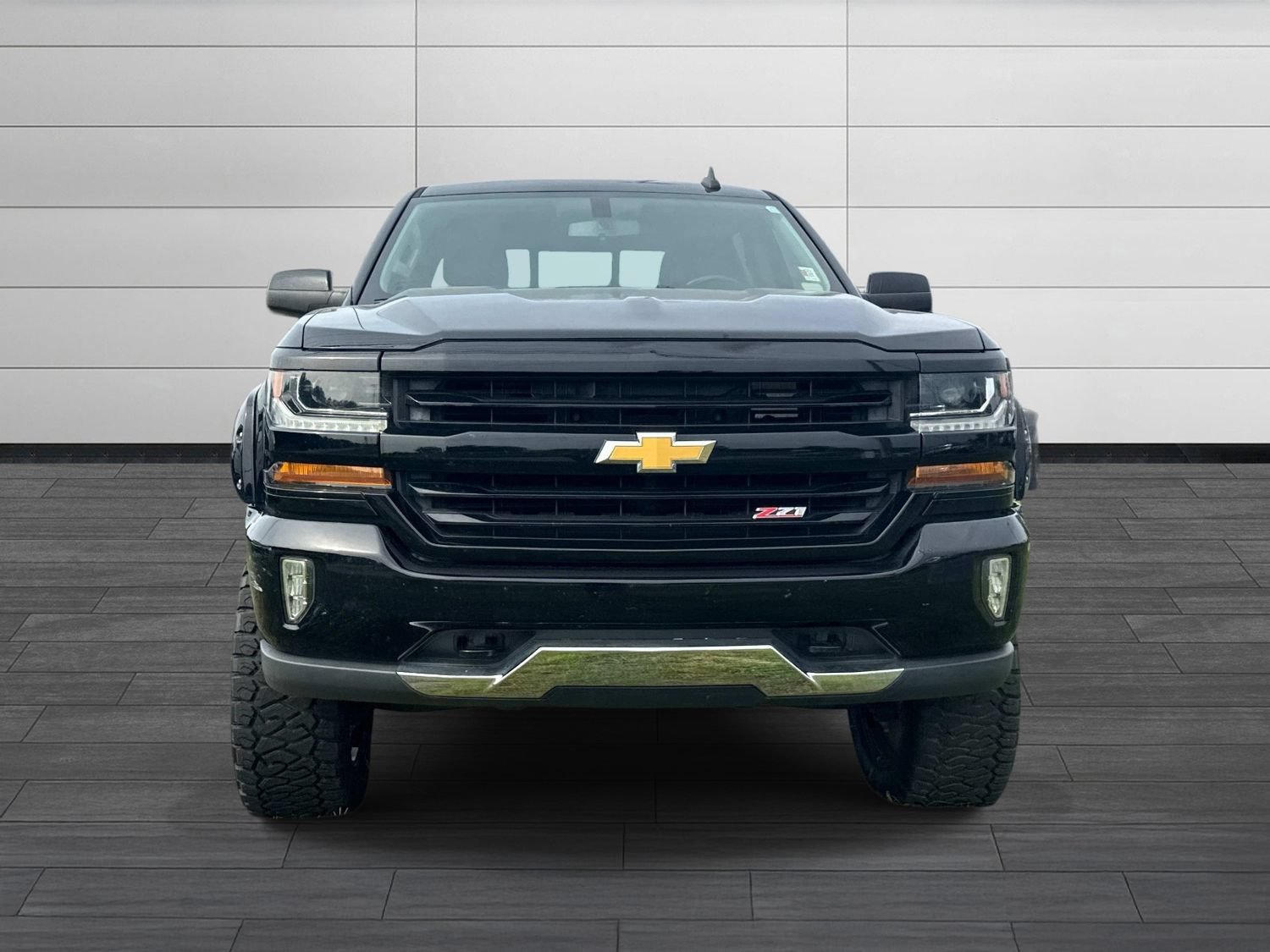 Used 2018 Chevrolet Silverado 1500 LT w/ All Star Edition AWD/4WD image 11