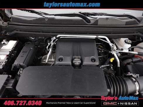 Used 2025 GMC Canyon AT4 image 40