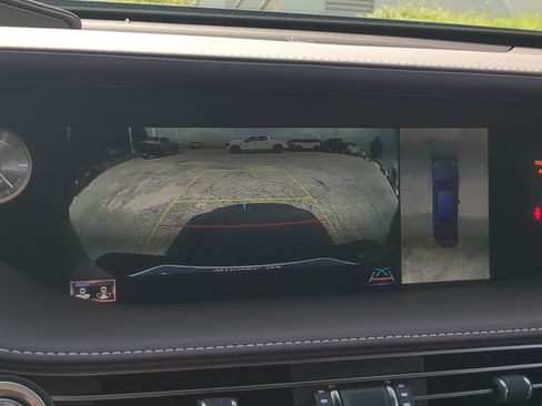 Used 2018 Lexus LS 500 AWD w/ Luxury Package image 18