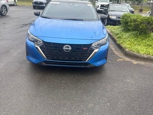 Used 2024 Nissan Sentra SR FWD image 1