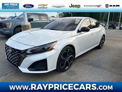 Used 2023 Nissan Altima 2.0 SR