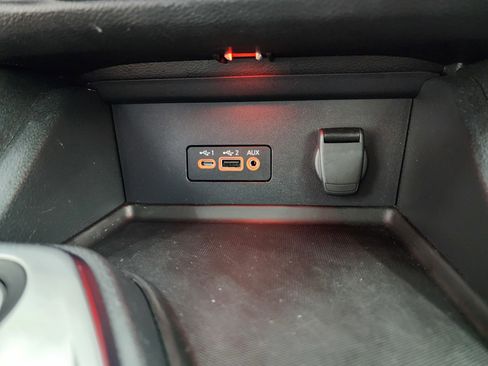 Used 2023 Nissan Sentra SV image 45