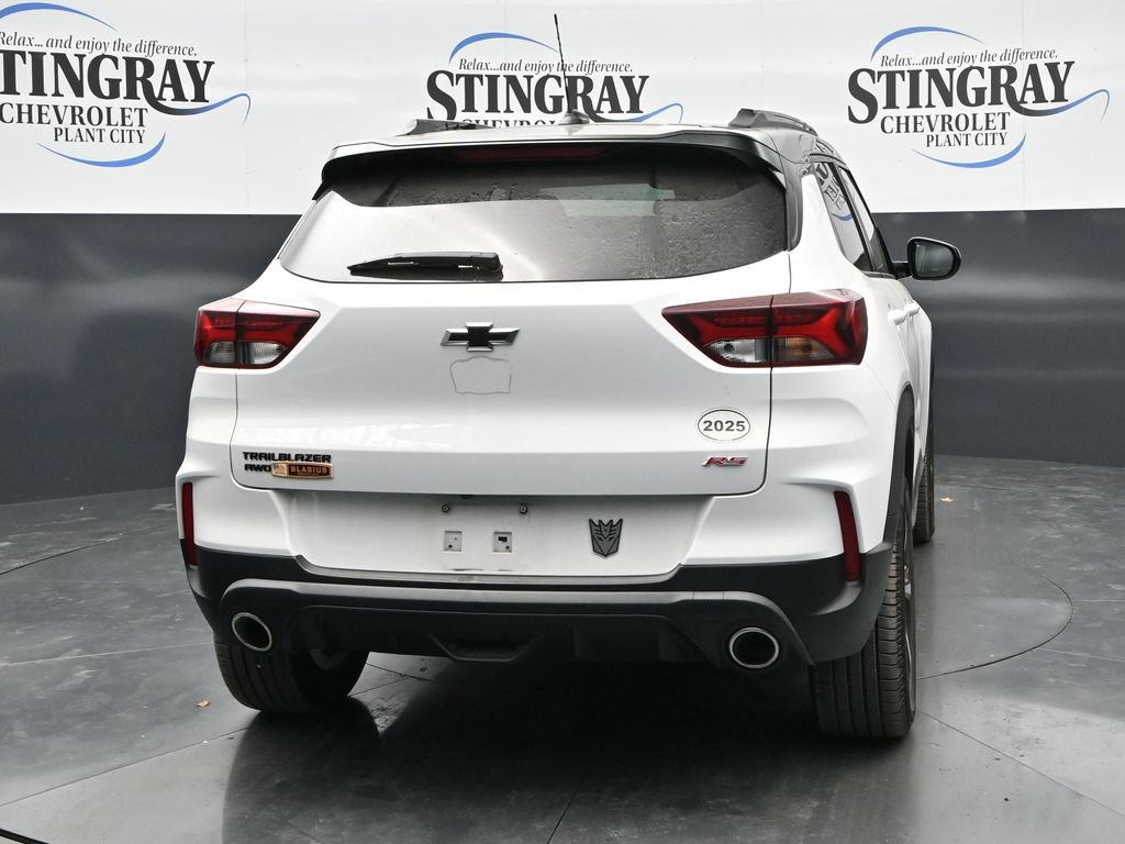 Used 2023 Chevrolet TrailBlazer RS w/ Convenience Package AWD/4WD image 6
