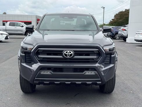 Used 2025 Toyota Tacoma SR5 RWD image 25