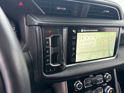 Used 2024 GMC Yukon XL Denali w/ Advanced Technology Package image 24