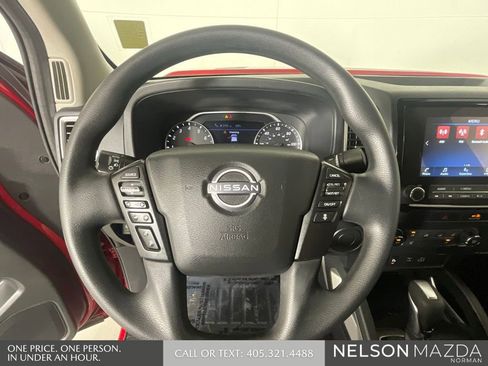 Used 2022 Nissan Frontier SV w/ Technology Package RWD image 42