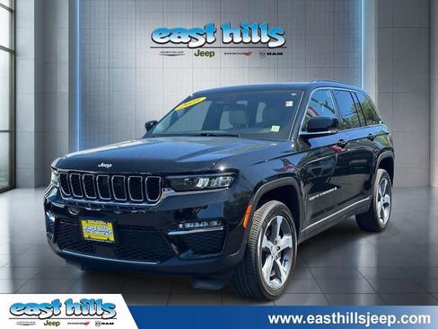 Certified 2025 Jeep Grand Cherokee Limited AWD/4WD image 7