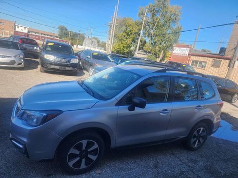 Used 2017 Subaru Forester 2.5i w/ Alloy Wheel Package AWD/4WD image 4