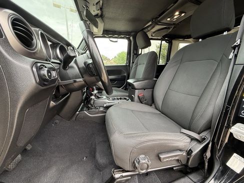 Used 2020 Jeep Wrangler Unlimited Sport S image 26