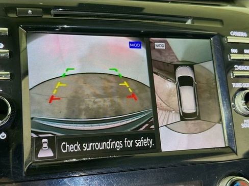 Used 2023 Nissan Murano SL w/ SL Moonroof Package FWD image 12