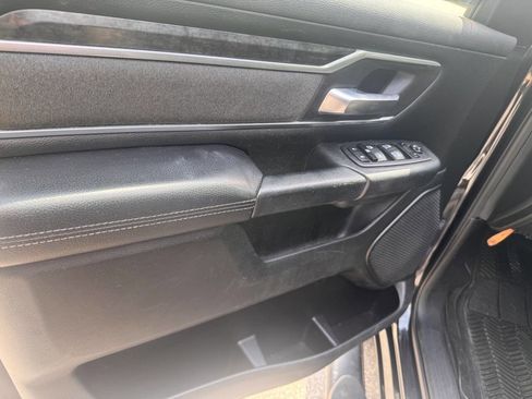 Used 2019 RAM 1500 Big Horn AWD/4WD image 35