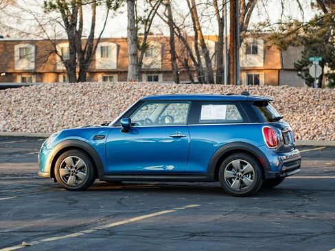 Certified 2023 MINI Cooper 2-Door Hardtop image 7
