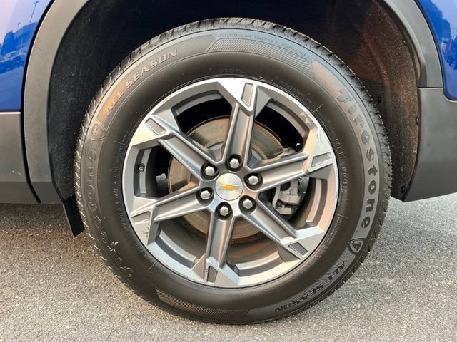 Used 2023 Chevrolet Blazer LT AWD/4WD image 11