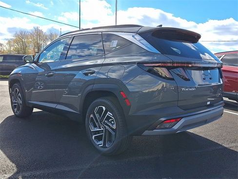 New 2026 Hyundai Tucson Limited image 3