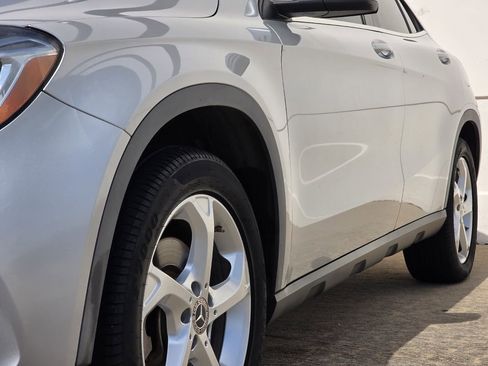 Used 2018 Mercedes-Benz GLA 250 4MATIC image 39