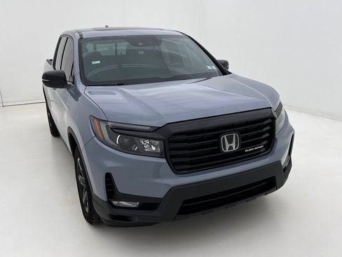 Used 2023 Honda Ridgeline Black Edition image 3